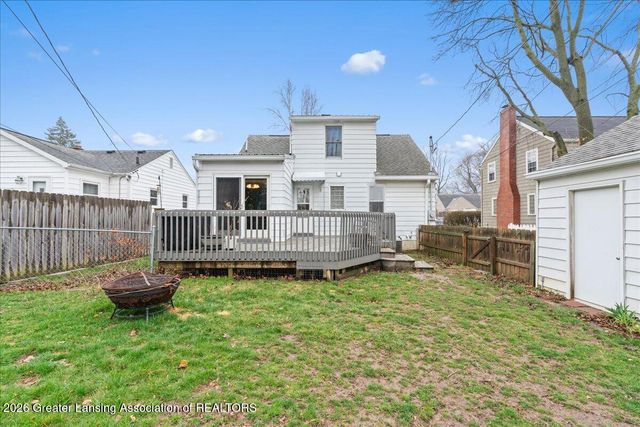 1516 Berkeley Drive, Lansing, MI 48910