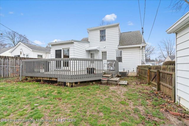 1516 Berkeley Drive, Lansing, MI 48910