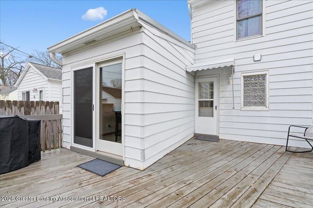 1516 Berkeley Drive, Lansing, MI 48910