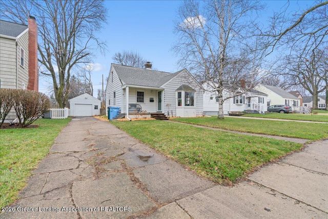 1516 Berkeley Drive, Lansing, MI 48910