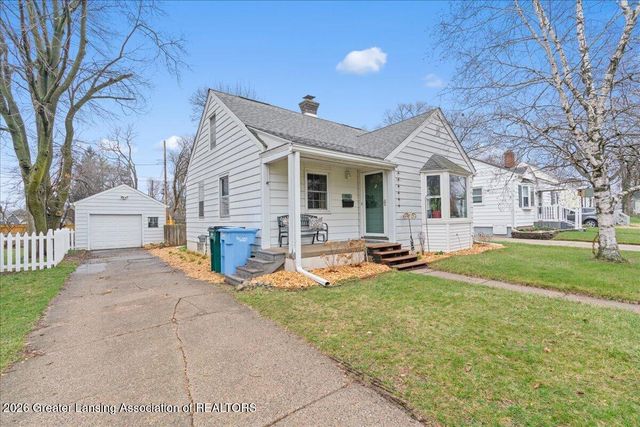 1516 Berkeley Drive, Lansing, MI 48910