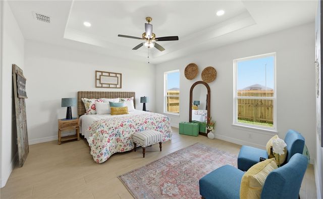 1812 Clapper Rail Dr, Portland, TX 78374