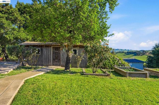 26446 Fairview, Castro Valley, CA 94542