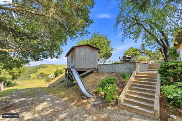 26446 Fairview, Castro Valley, CA 94542