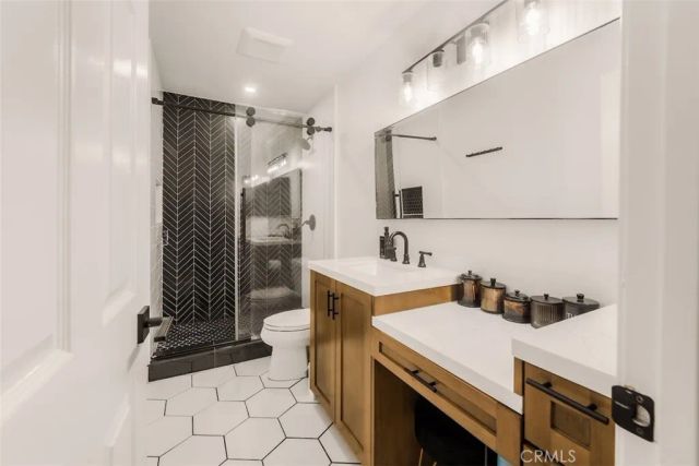 189 S Solana Drive 1, Orange, CA 92869