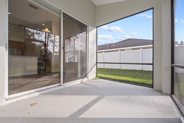 21 WHITTINGHAM LANE, Palm Coast, FL 32164