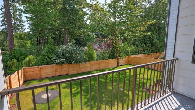 1582 213th Court NE, Sammamish, WA 98074