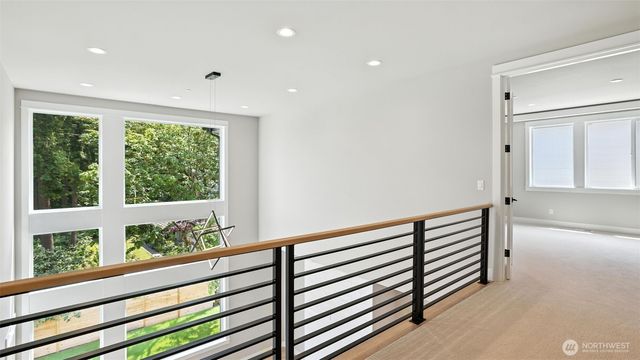 1582 213th Court NE, Sammamish, WA 98074