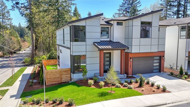 1582 213th Court NE, Sammamish, WA 98074