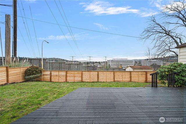 1406 Shattuck Avenue S, Renton, WA 98055