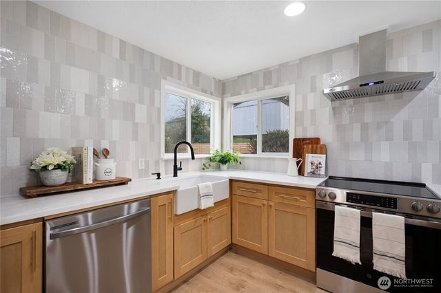 1406 Shattuck Avenue S, Renton, WA 98055