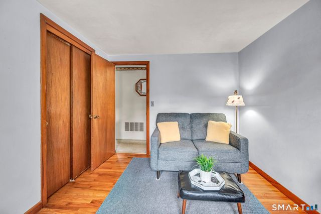 85 Florence Street, Newington, CT 06111