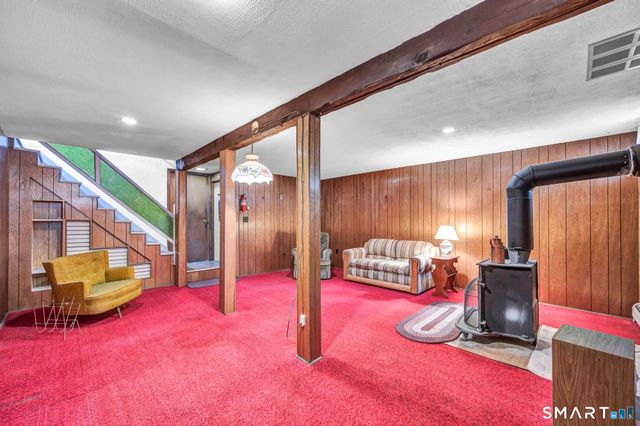85 Florence Street, Newington, CT 06111