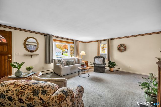 85 Florence Street, Newington, CT 06111
