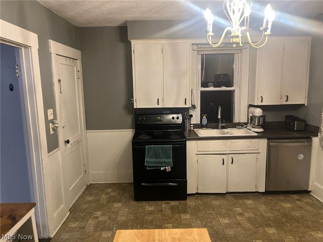 5806 Portage Street NW, North Canton, OH 44720