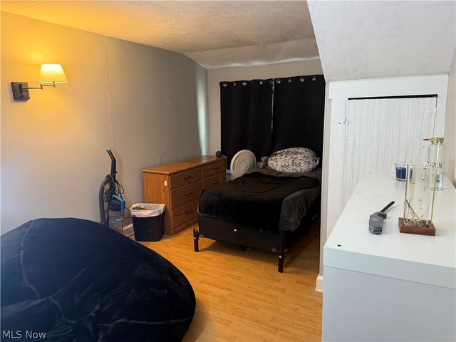 5806 Portage Street NW, North Canton, OH 44720