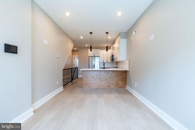 2406 N 3RD ST, Philadelphia, PA 19133