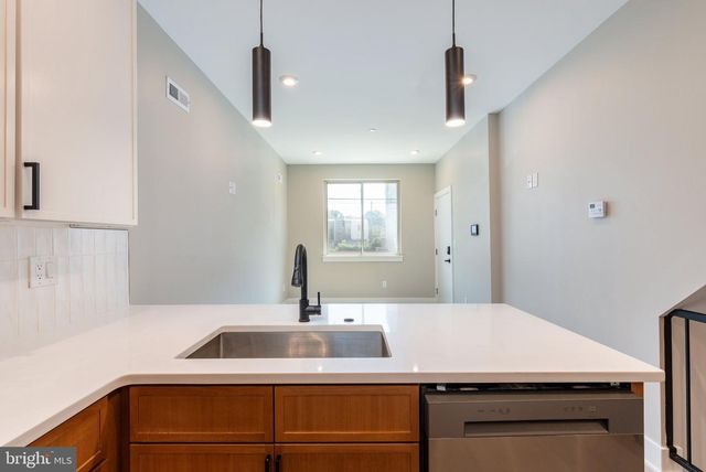 2406 N 3RD ST, Philadelphia, PA 19133