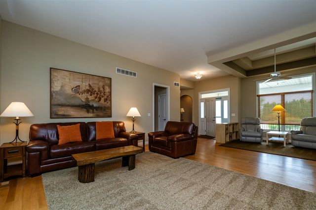 4836 Luther Path, Saint Joseph, MI 49085