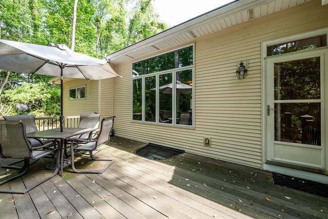 4836 Luther Path, Saint Joseph, MI 49085