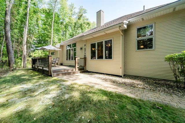 4836 Luther Path, Saint Joseph, MI 49085