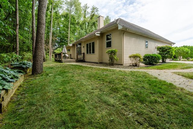4836 Luther Path, Saint Joseph, MI 49085