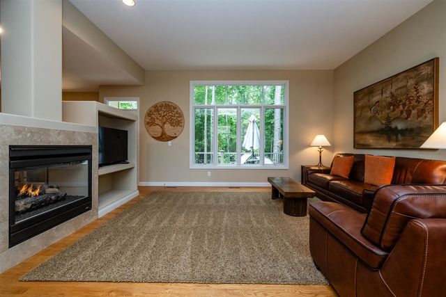 4836 Luther Path, Saint Joseph, MI 49085