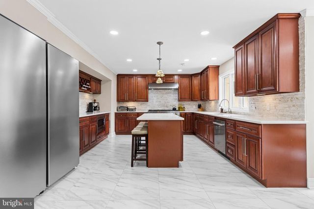 1351 BOBARN DR, Penn Valley, PA 19072