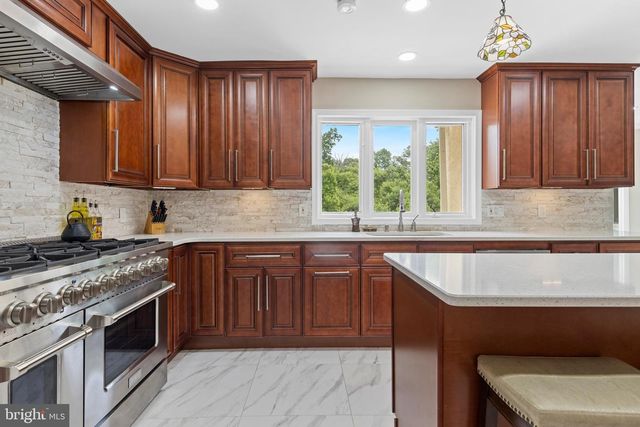 1351 BOBARN DR, Penn Valley, PA 19072