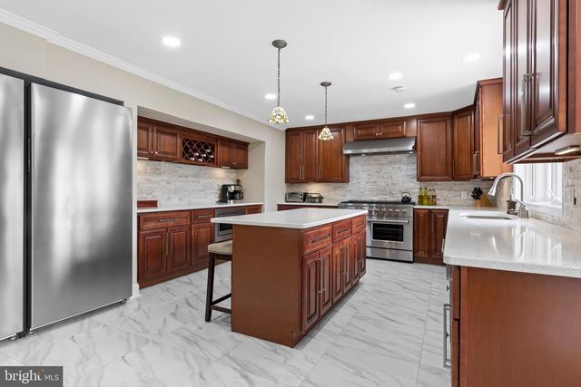 1351 BOBARN DR, Penn Valley, PA 19072