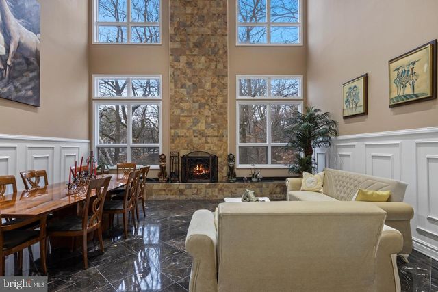 1351 BOBARN DR, Penn Valley, PA 19072