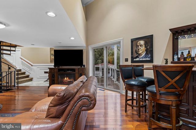 1351 BOBARN DR, Penn Valley, PA 19072