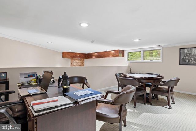 1351 BOBARN DR, Penn Valley, PA 19072