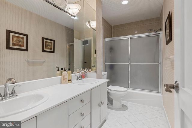 1351 BOBARN DR, Penn Valley, PA 19072