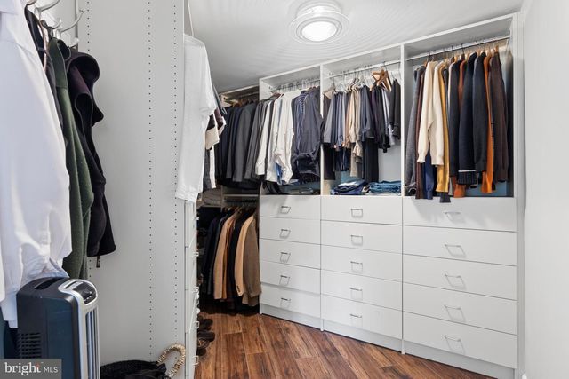 1351 BOBARN DR, Penn Valley, PA 19072