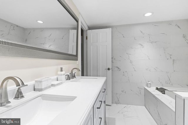 1351 BOBARN DR, Penn Valley, PA 19072