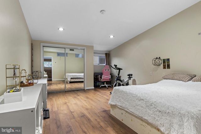 1351 BOBARN DR, Penn Valley, PA 19072