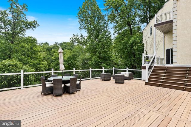 1351 BOBARN DR, Penn Valley, PA 19072