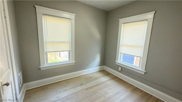 3581 E 149th Street, Cleveland, OH 44120