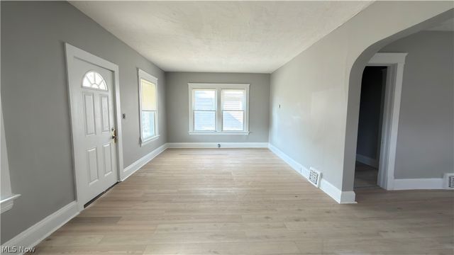 3581 E 149th Street, Cleveland, OH 44120