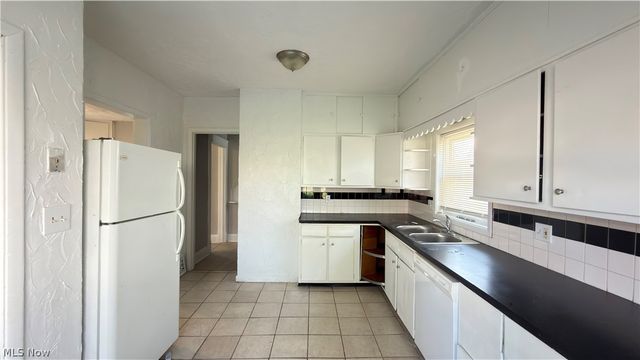 3581 E 149th Street, Cleveland, OH 44120