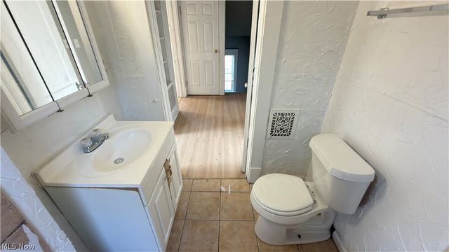 3581 E 149th Street, Cleveland, OH 44120