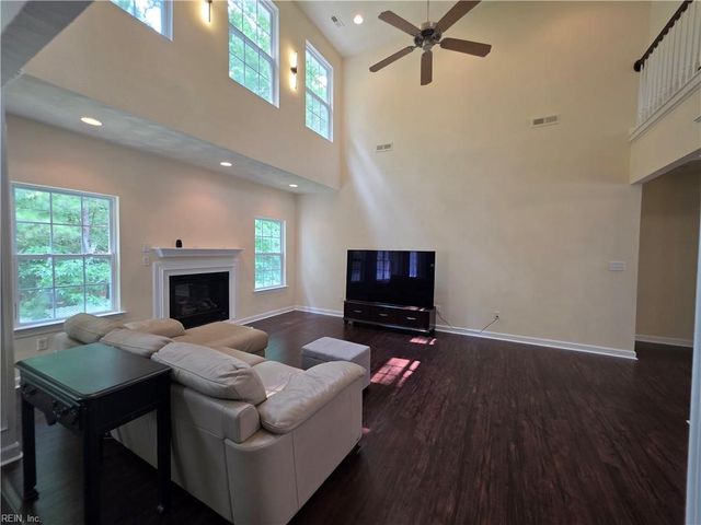 897 Lym DR, Virginia Beach, VA 23464