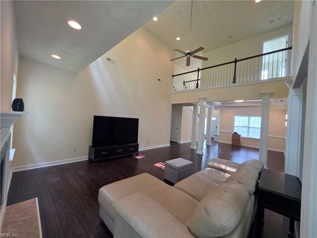 897 Lym DR, Virginia Beach, VA 23464