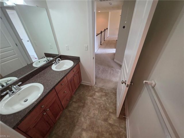 897 Lym DR, Virginia Beach, VA 23464