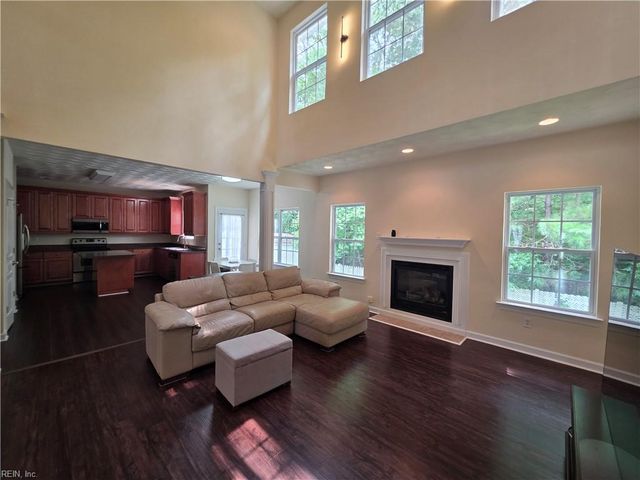 897 Lym DR, Virginia Beach, VA 23464