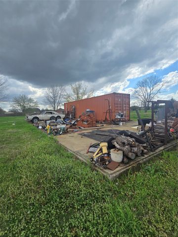 808 Shady Brook Lane, Red Oak, TX 75154