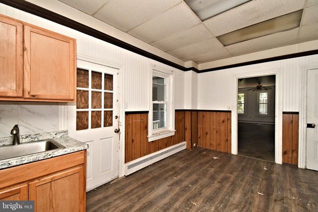 346 W WALNUT ST, Pottstown, PA 19464