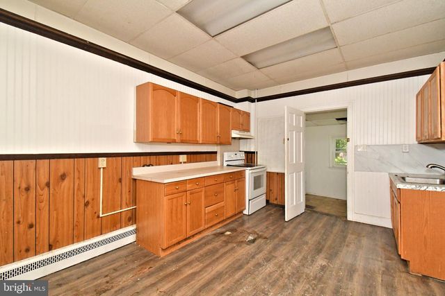 346 W WALNUT ST, Pottstown, PA 19464