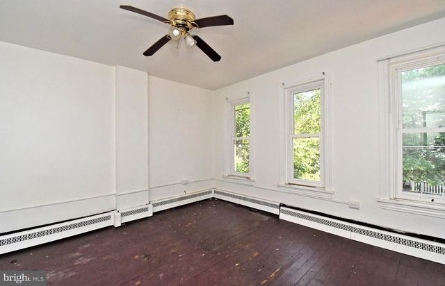 346 W WALNUT ST, Pottstown, PA 19464